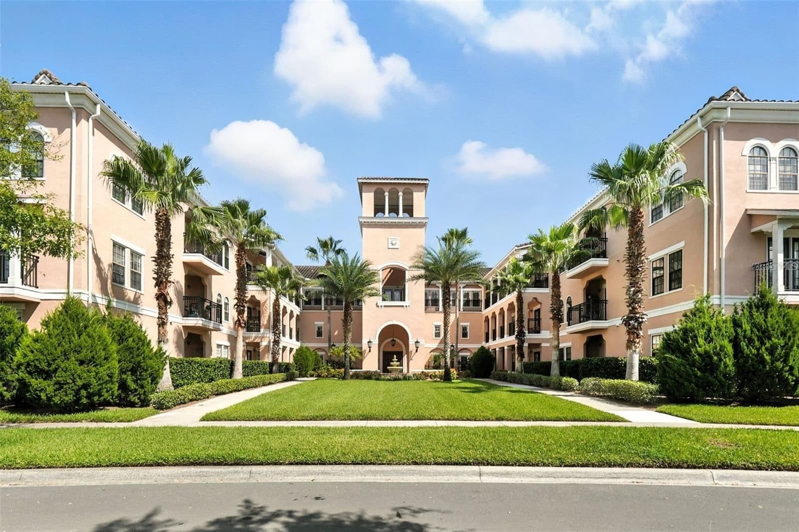 211 LONGVIEW, Celebration, FL