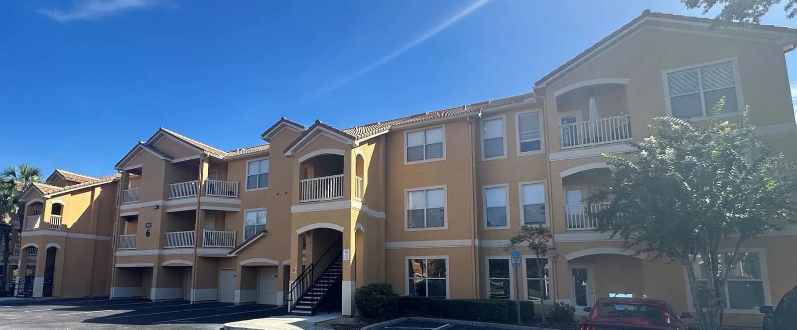 8842 VILLA VIEW Circle #301