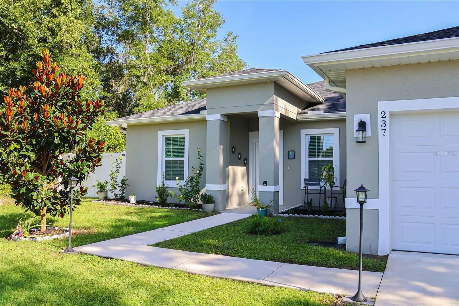 237 MARION OAKS Trail