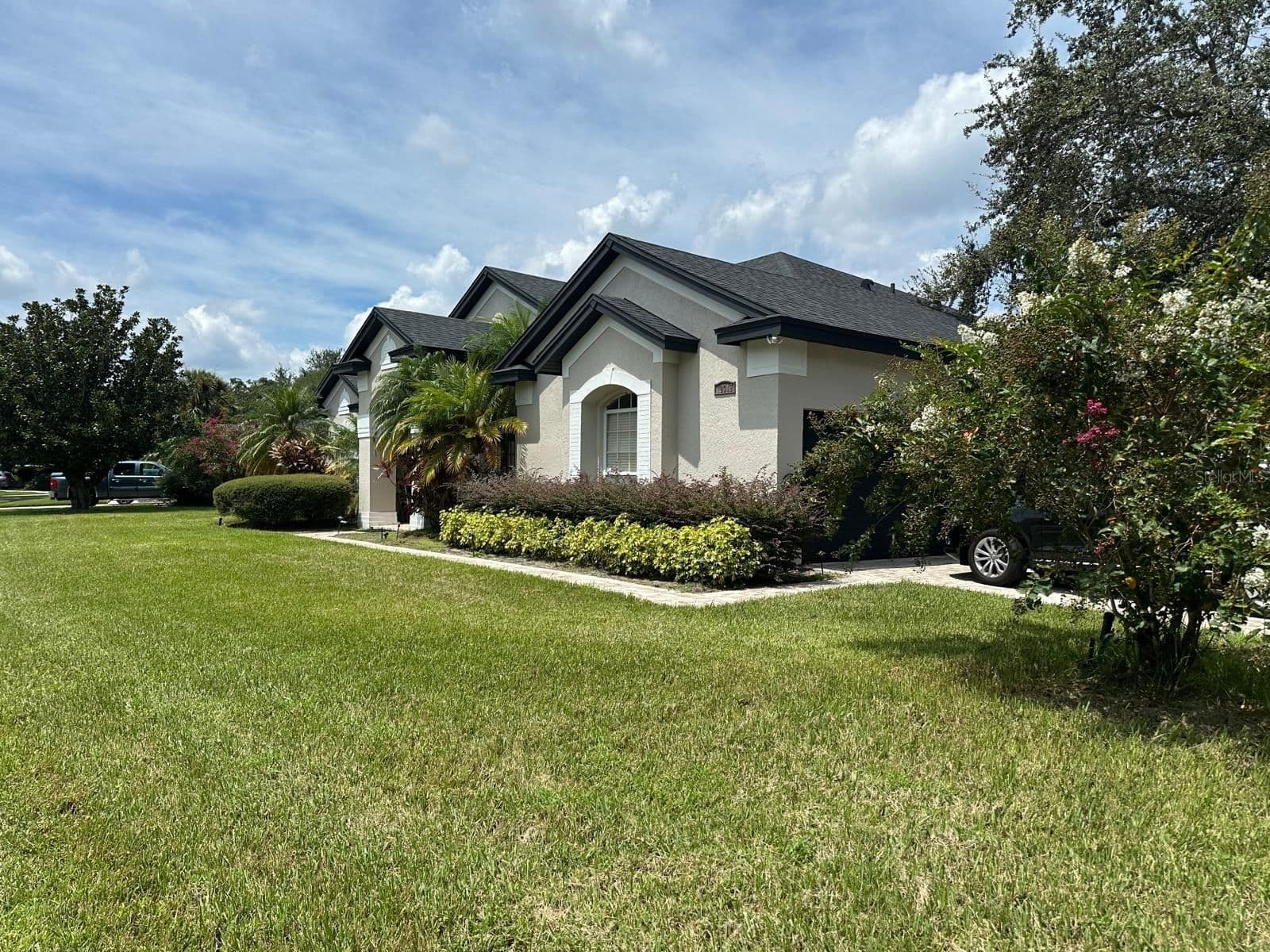 10349 POINTVIEW Court
