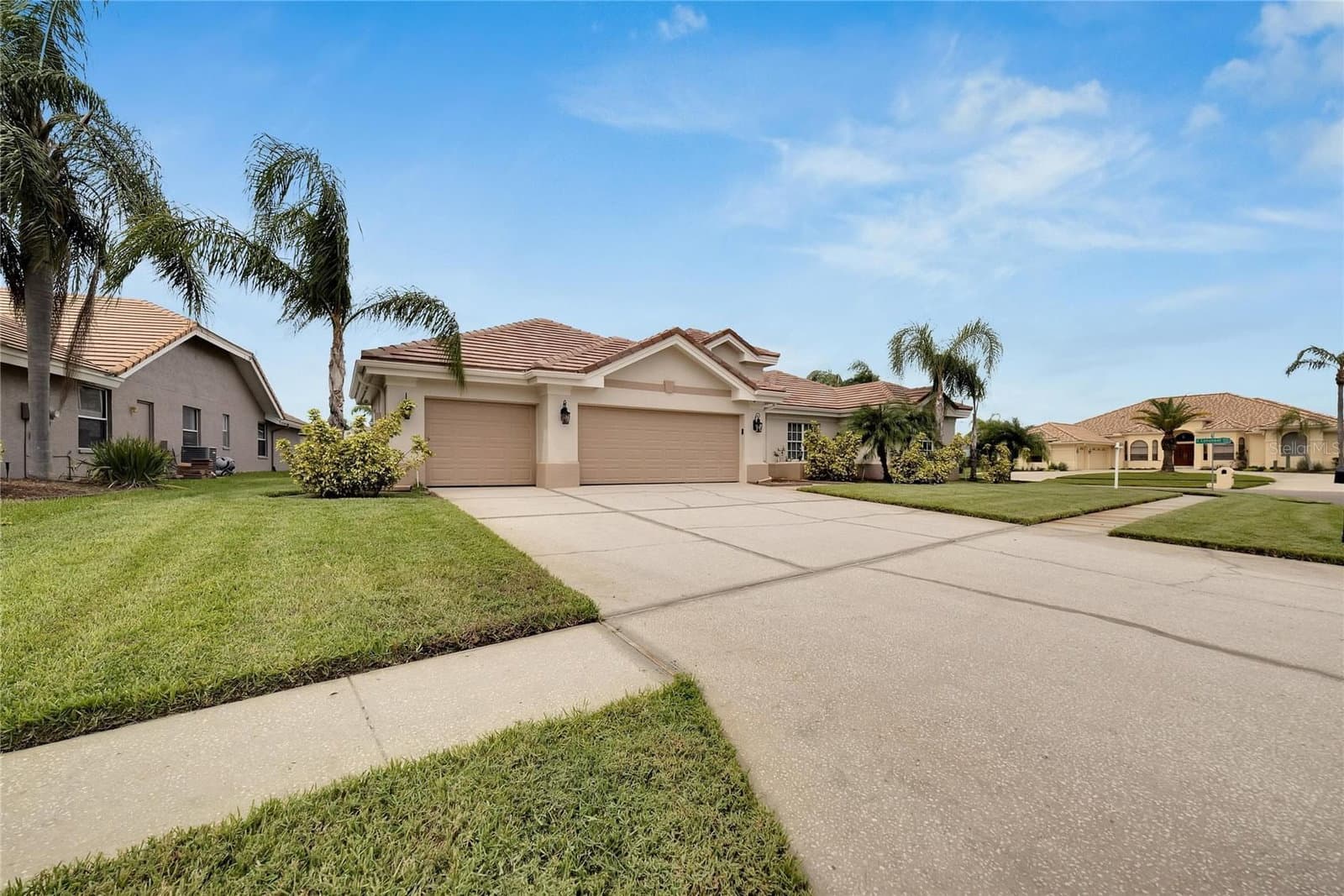 10301 MANTA WAY