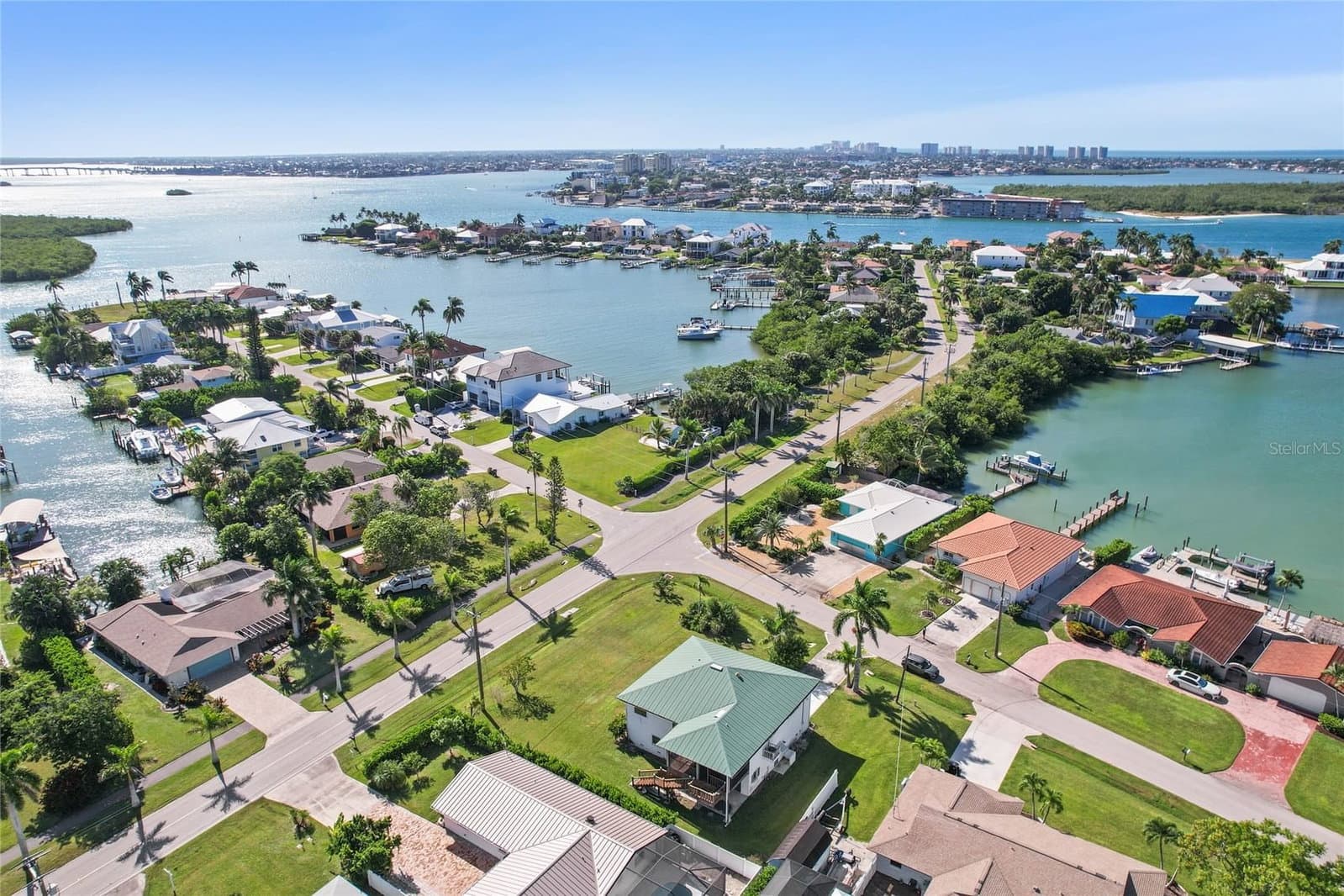 103 TAHITI, Naples, FL