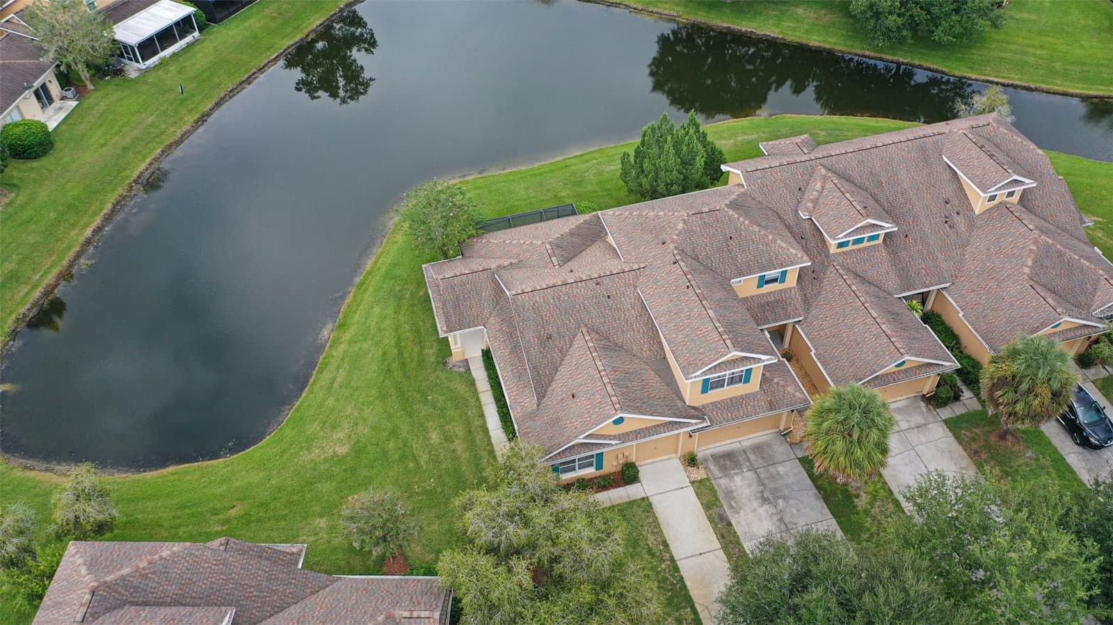 20312 NOBLE OAK