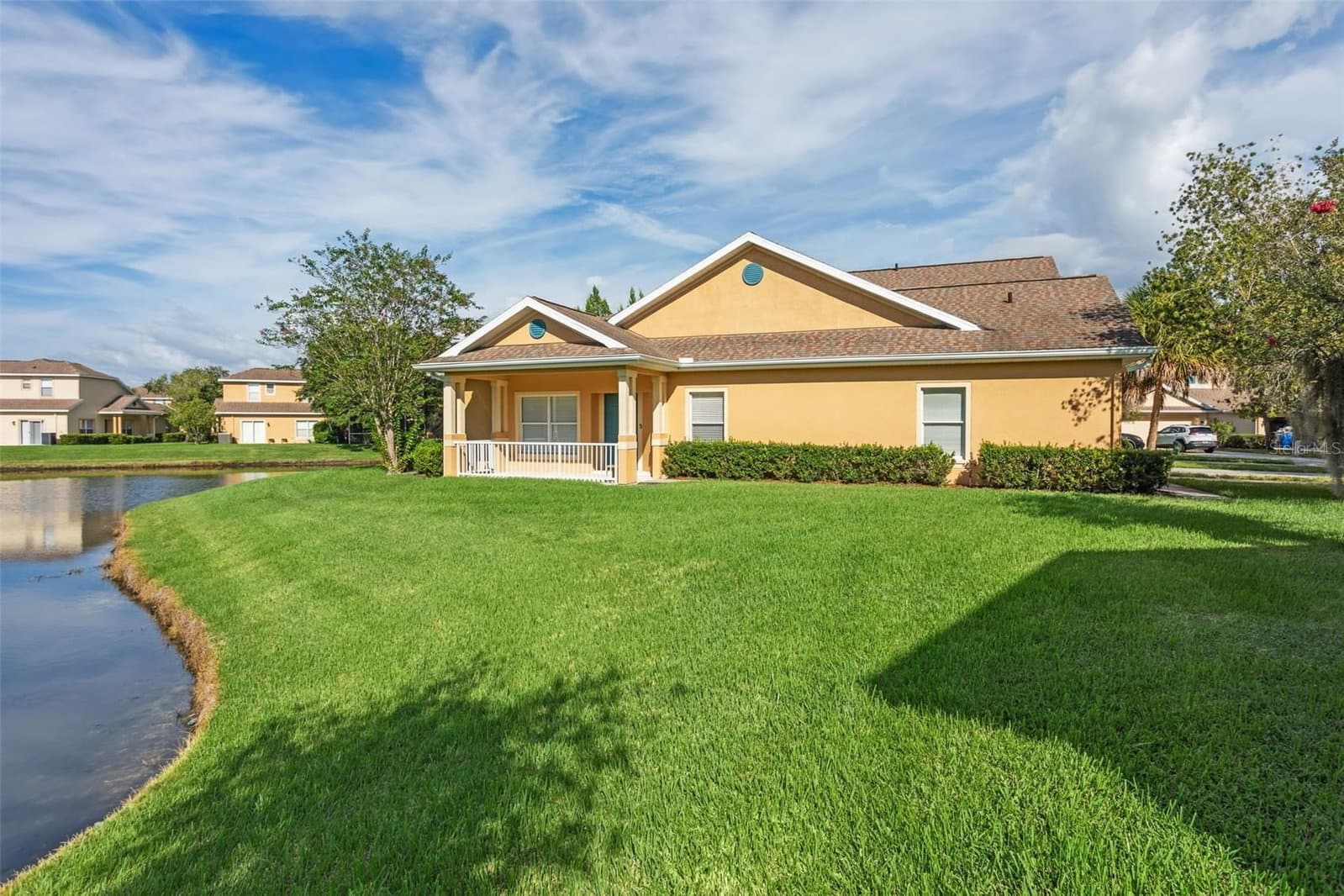 20312 NOBLE OAK