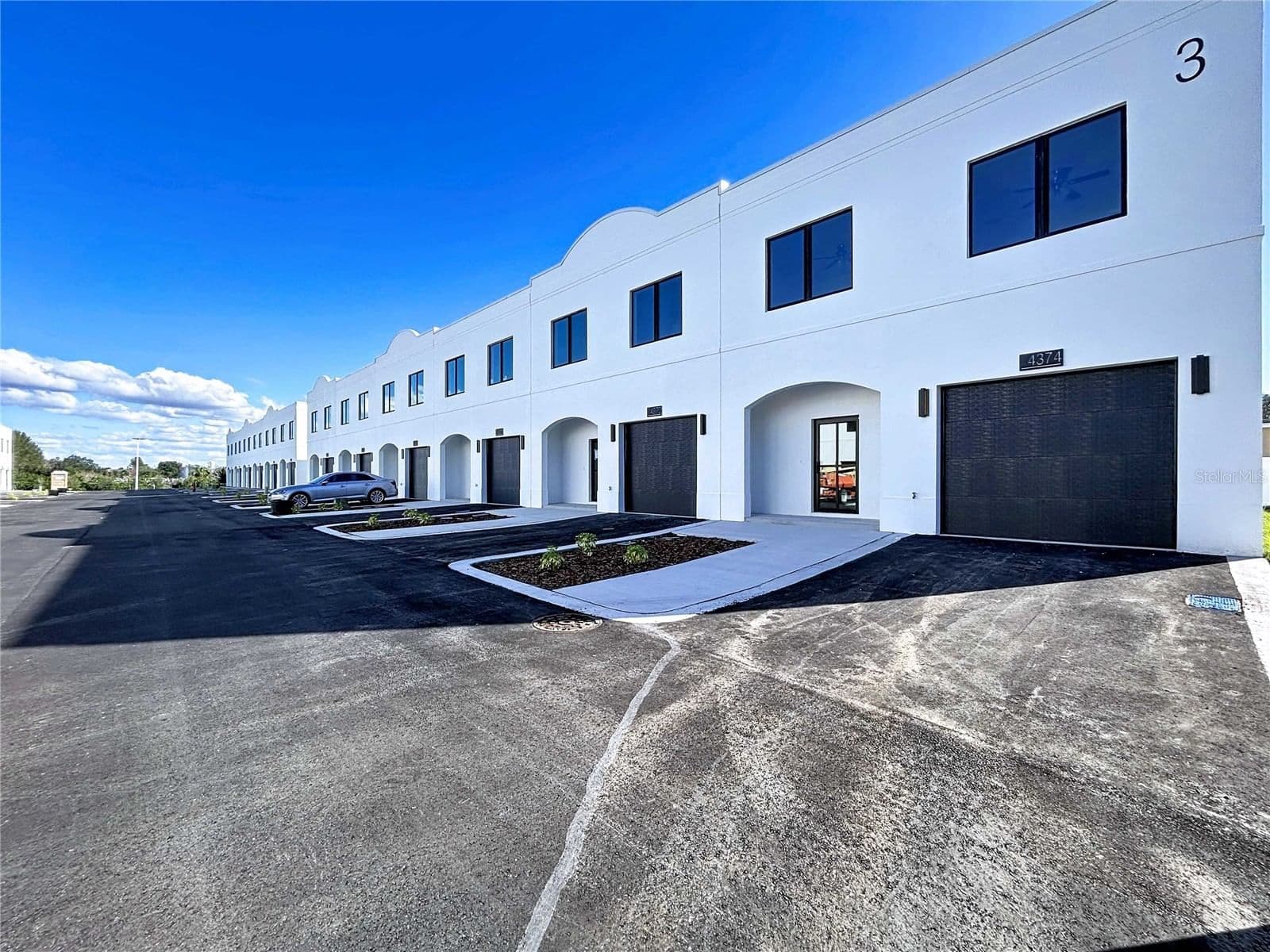 4370 CAMBIO GARDENS COURT