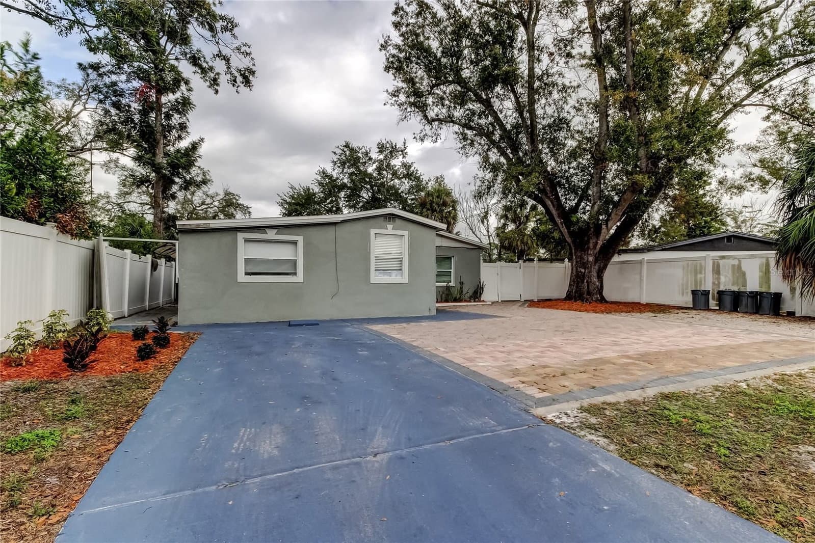 4532 DEVONSHIRE