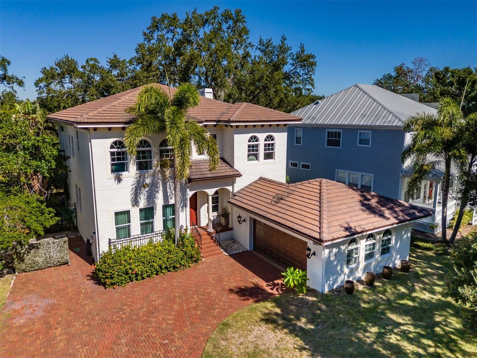 4605 VASCONIA