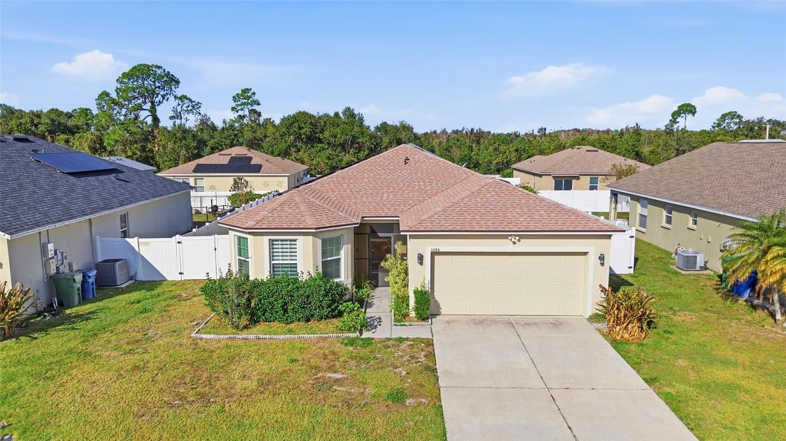 1085 BRENTON MANOR