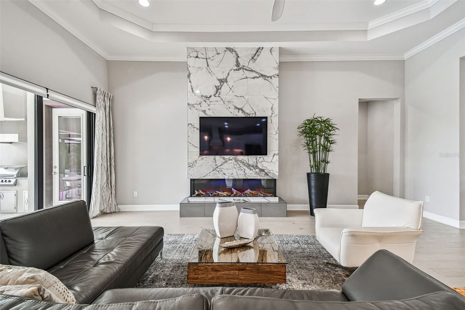 4054 ROCKY SHORES
