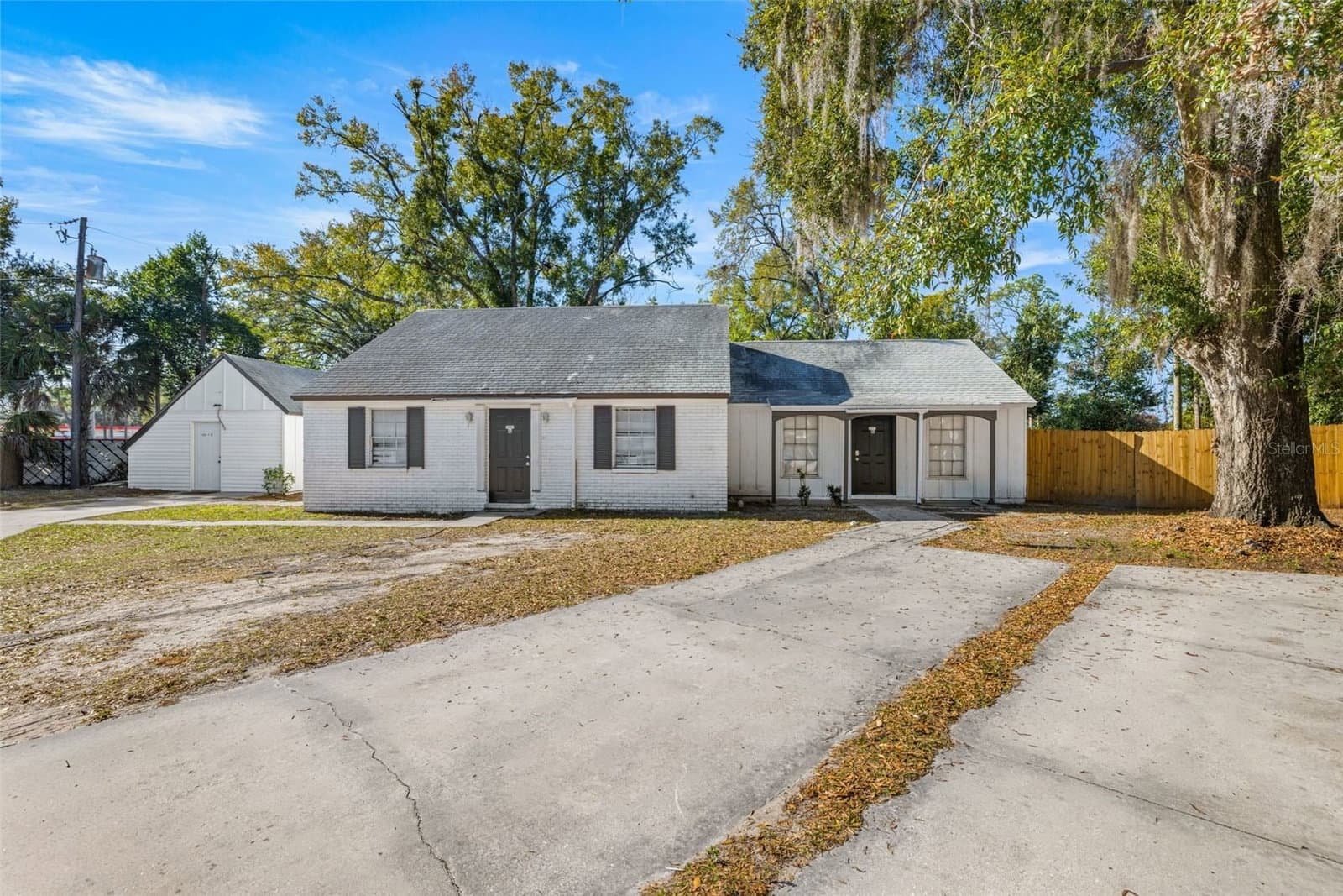 1403 COLLEGE PARK