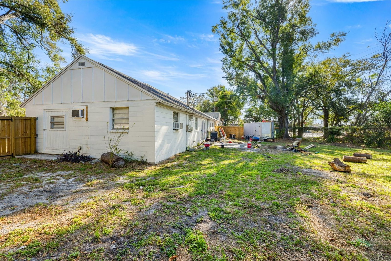 1403 COLLEGE PARK