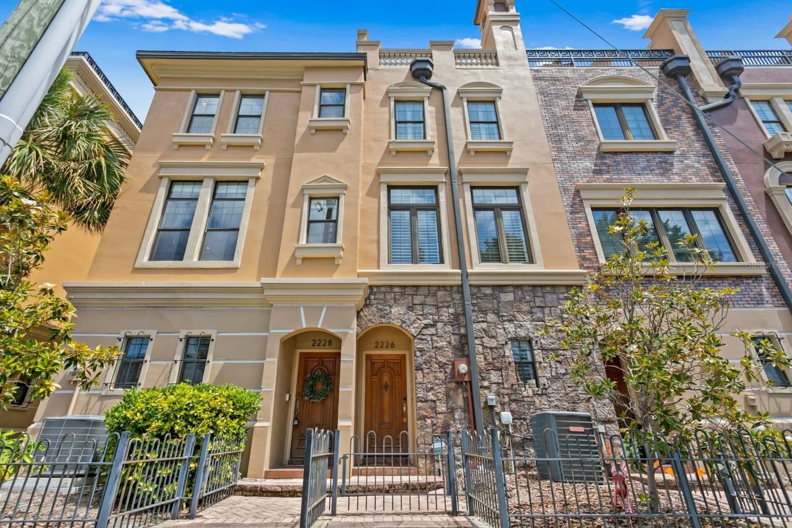 2226 SOHO BAY