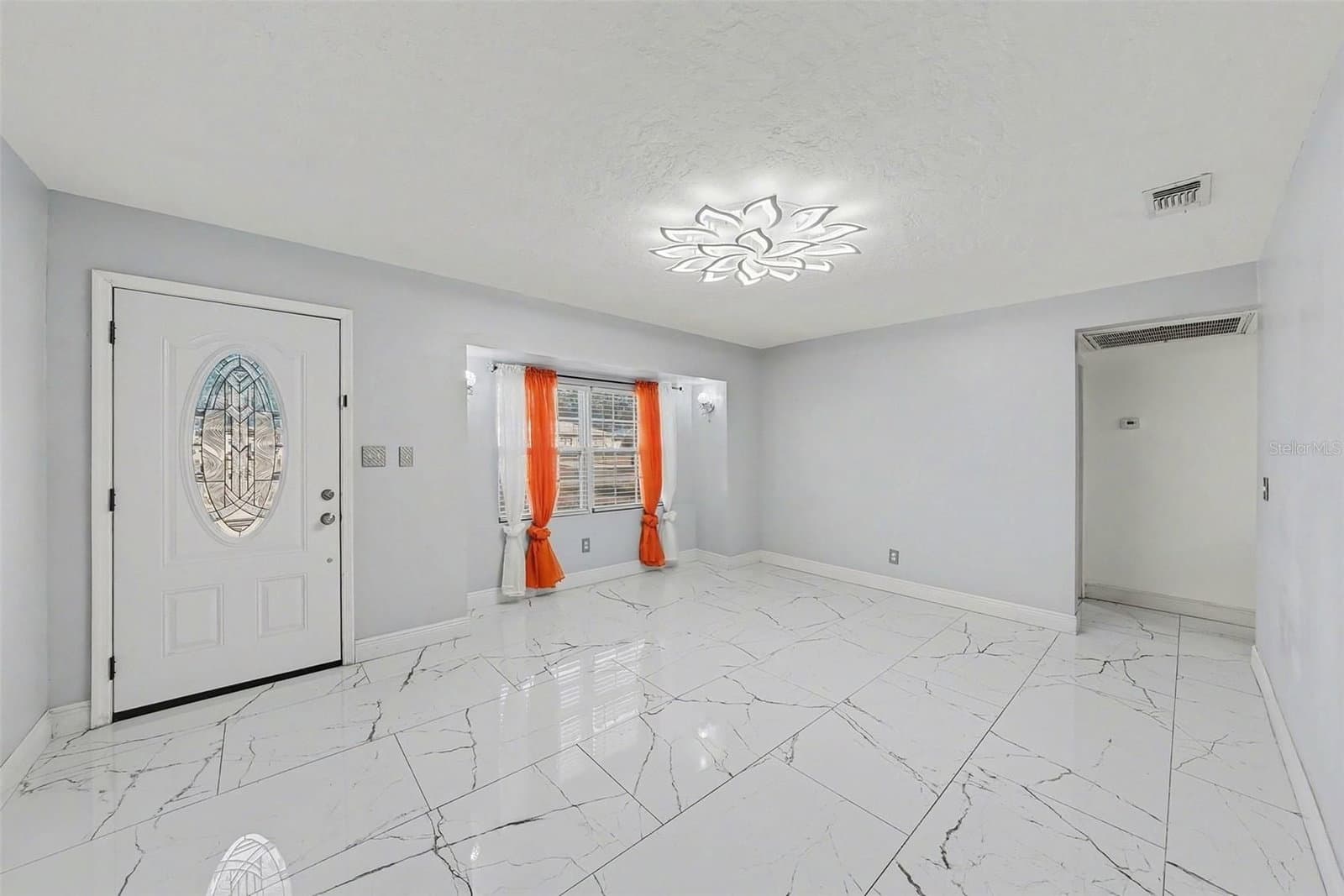 2910 BURKE