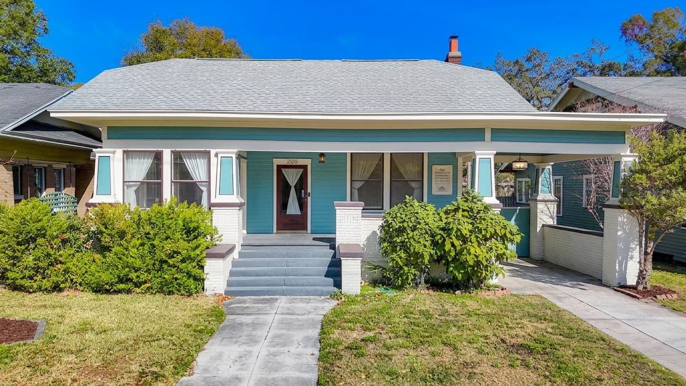 2105 SOUTHVIEW