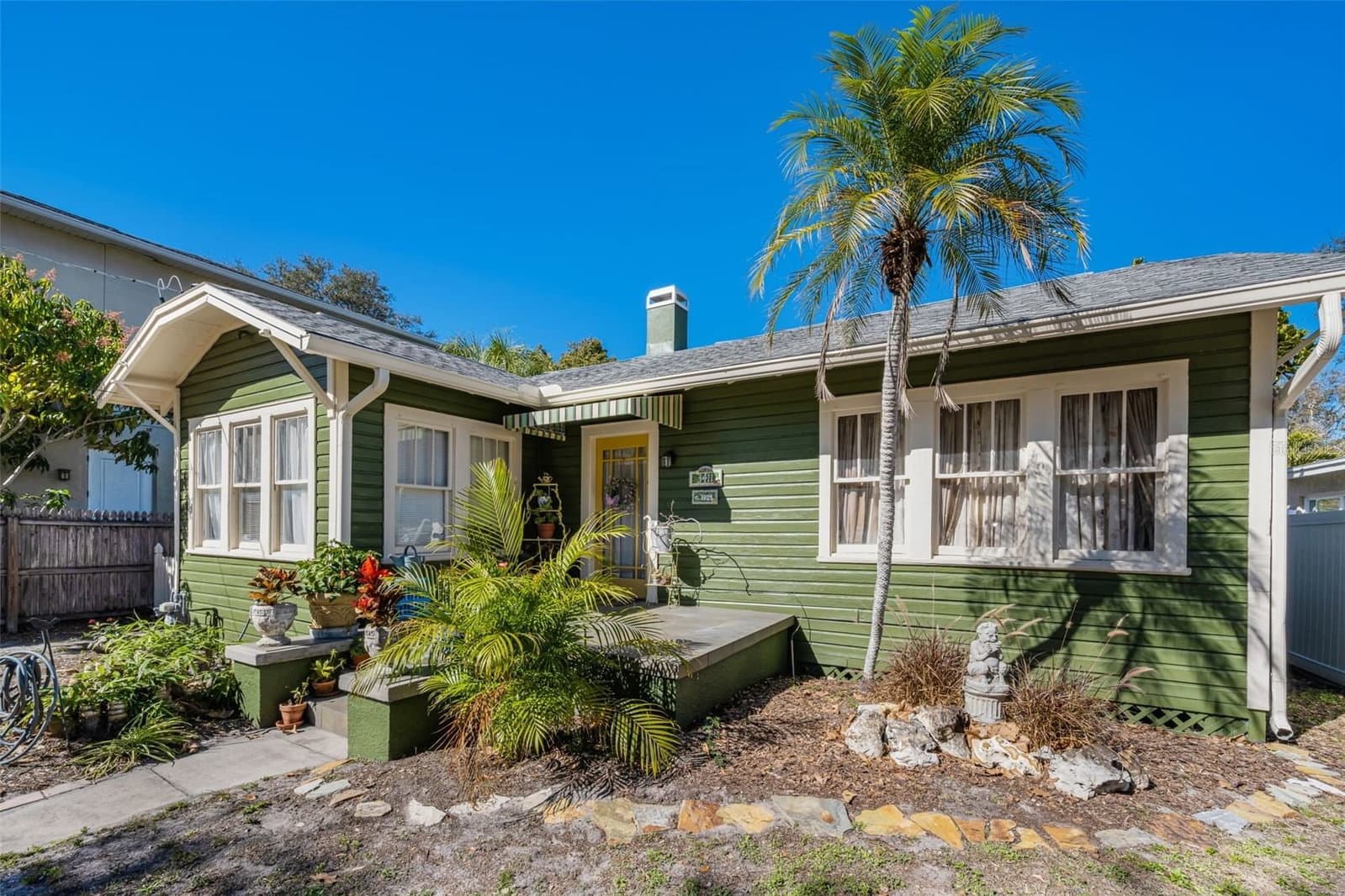 3411 BAY