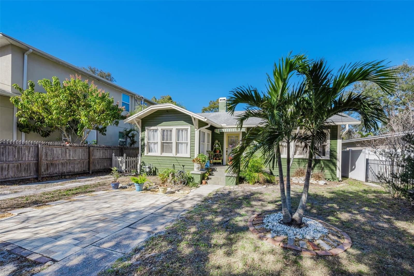 3411 BAY