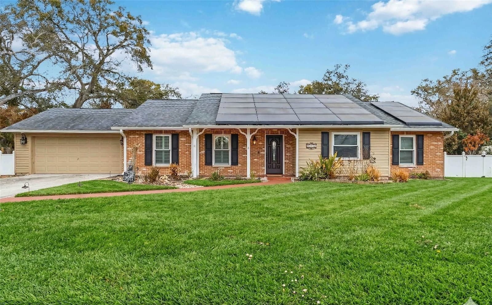 5304 ROSECREST