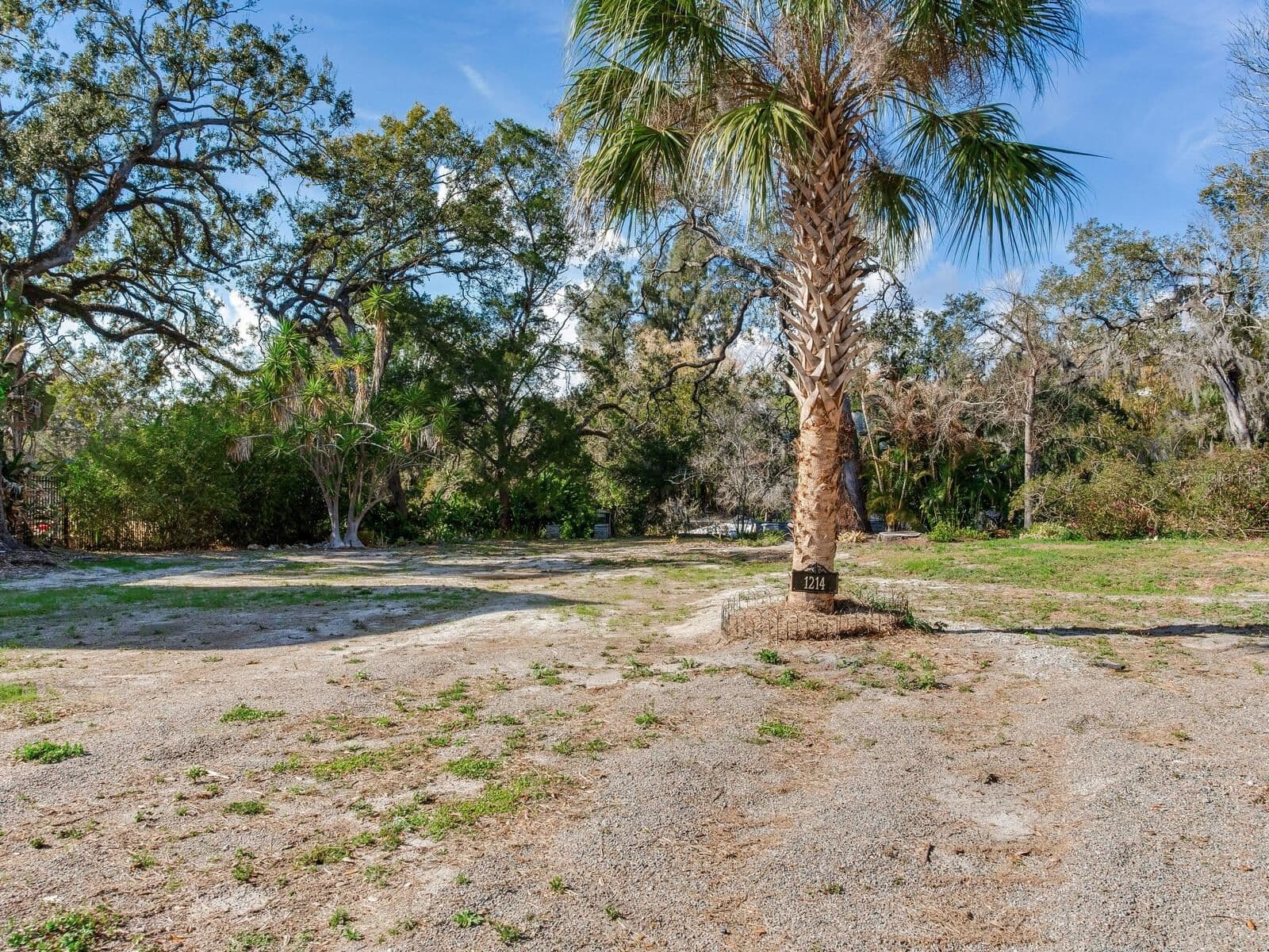 1214 PARK