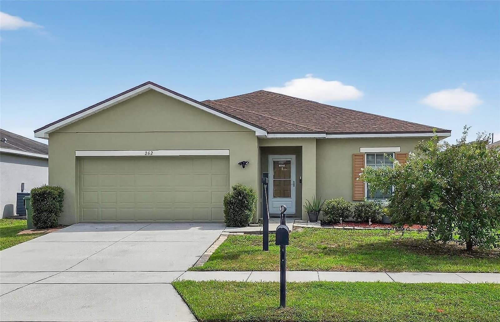 262 OLEANDER