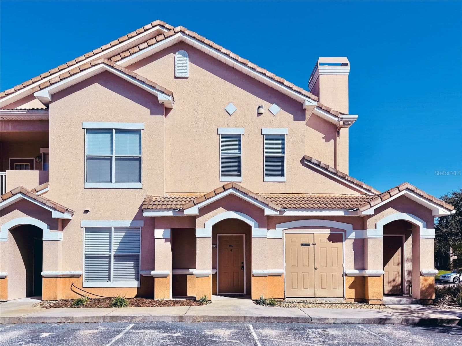 18013 VILLA CREEK