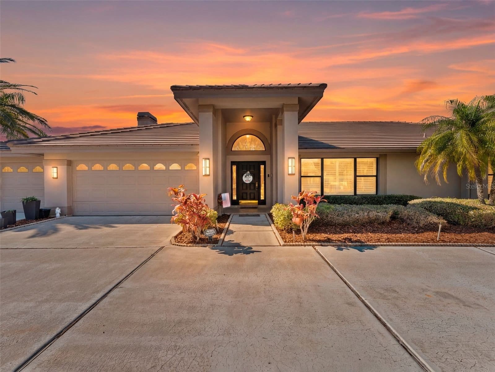 4830 LONGWATER