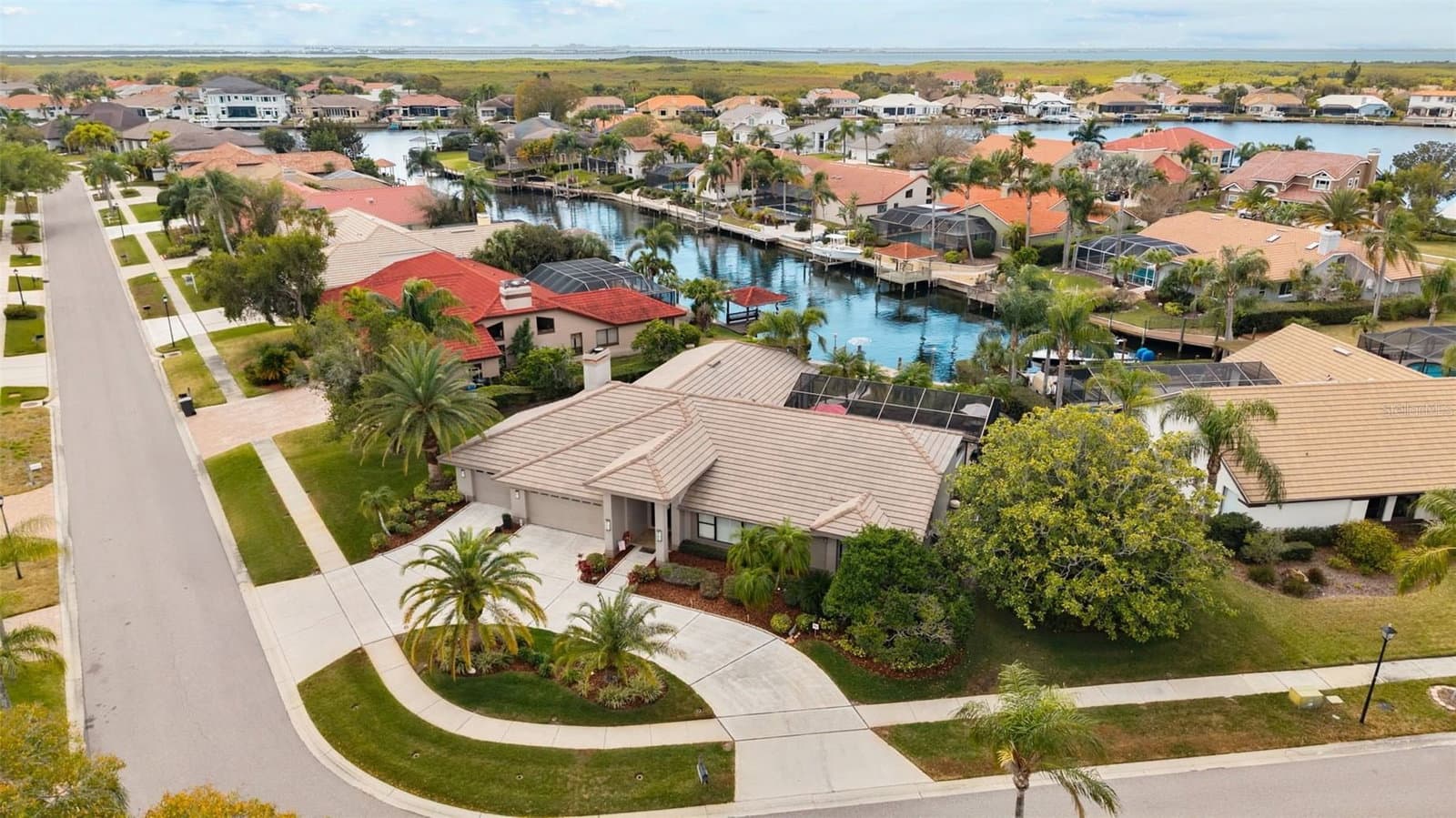 4830 LONGWATER