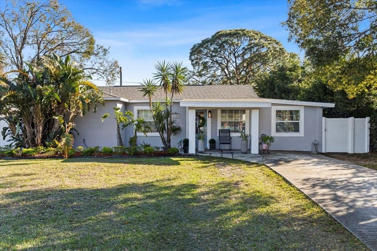 4106 BAY VIEW