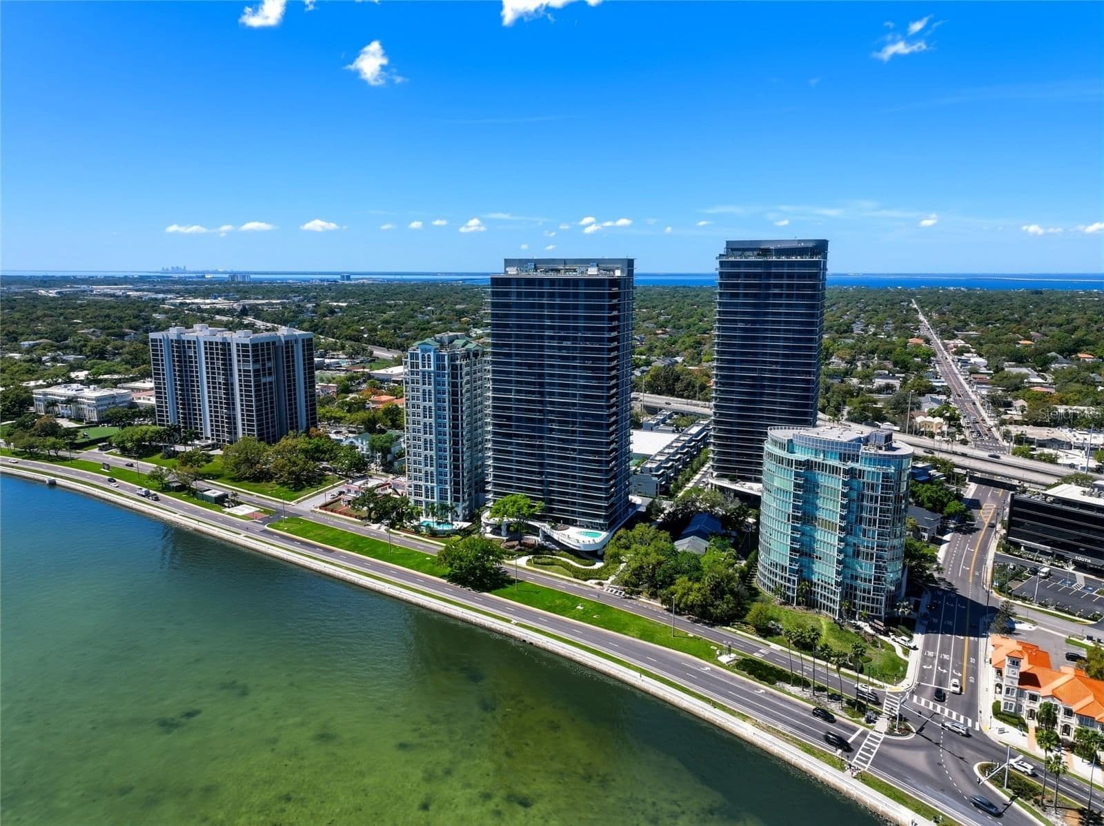 3101 BAYSHORE
