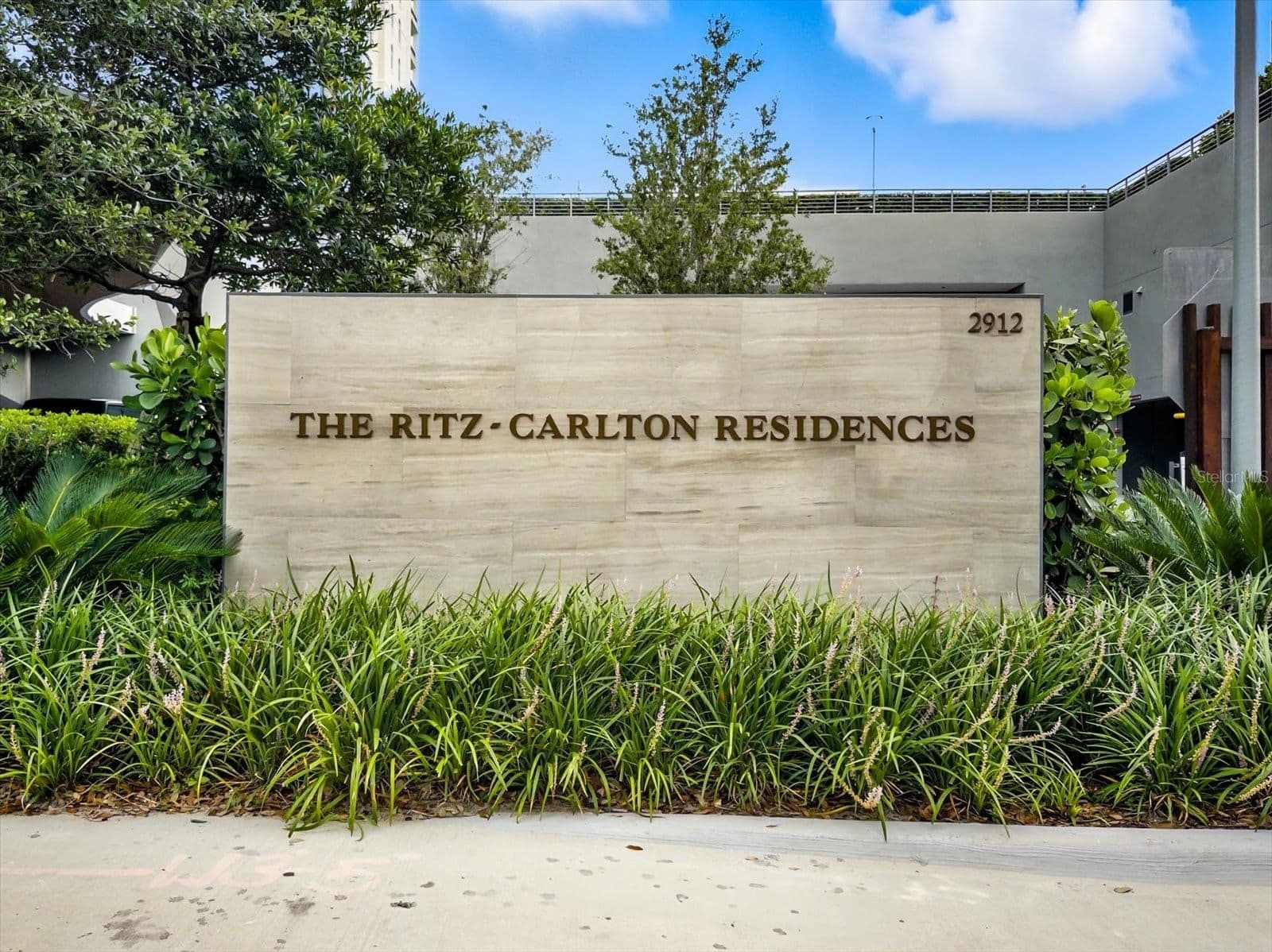 3101 BAYSHORE