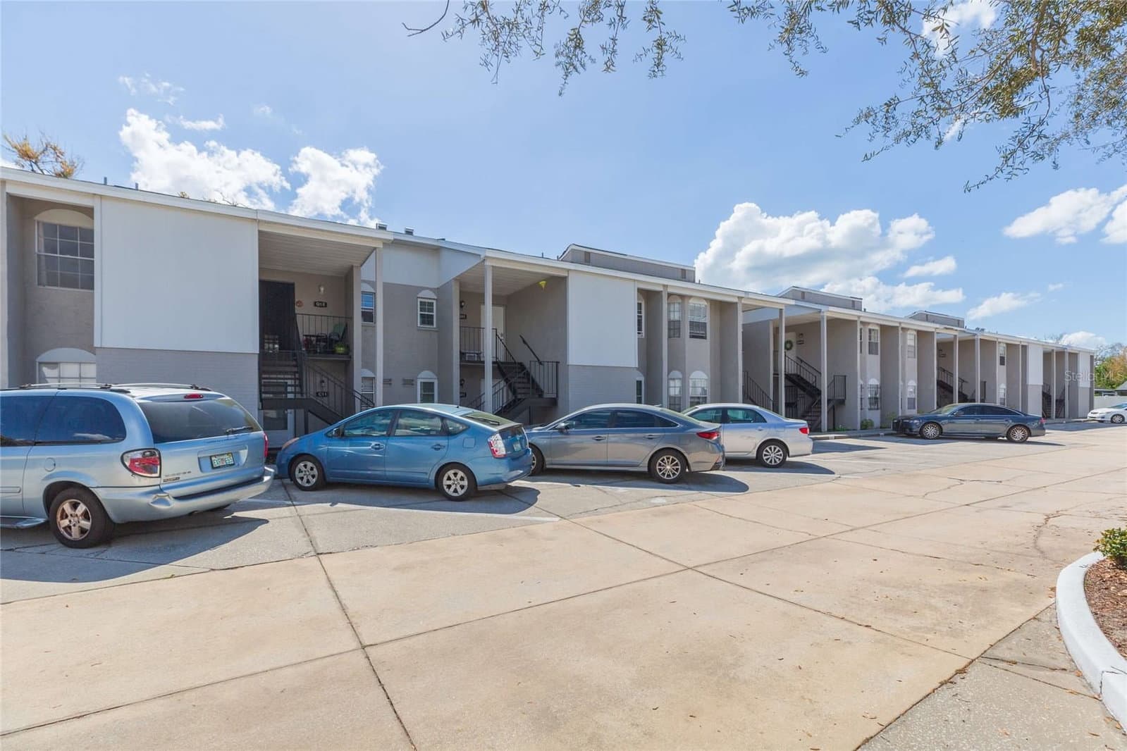4513 OAK