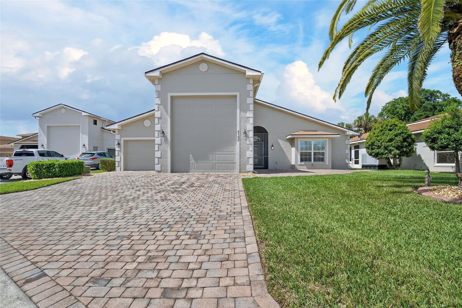 4152 DUNMORE