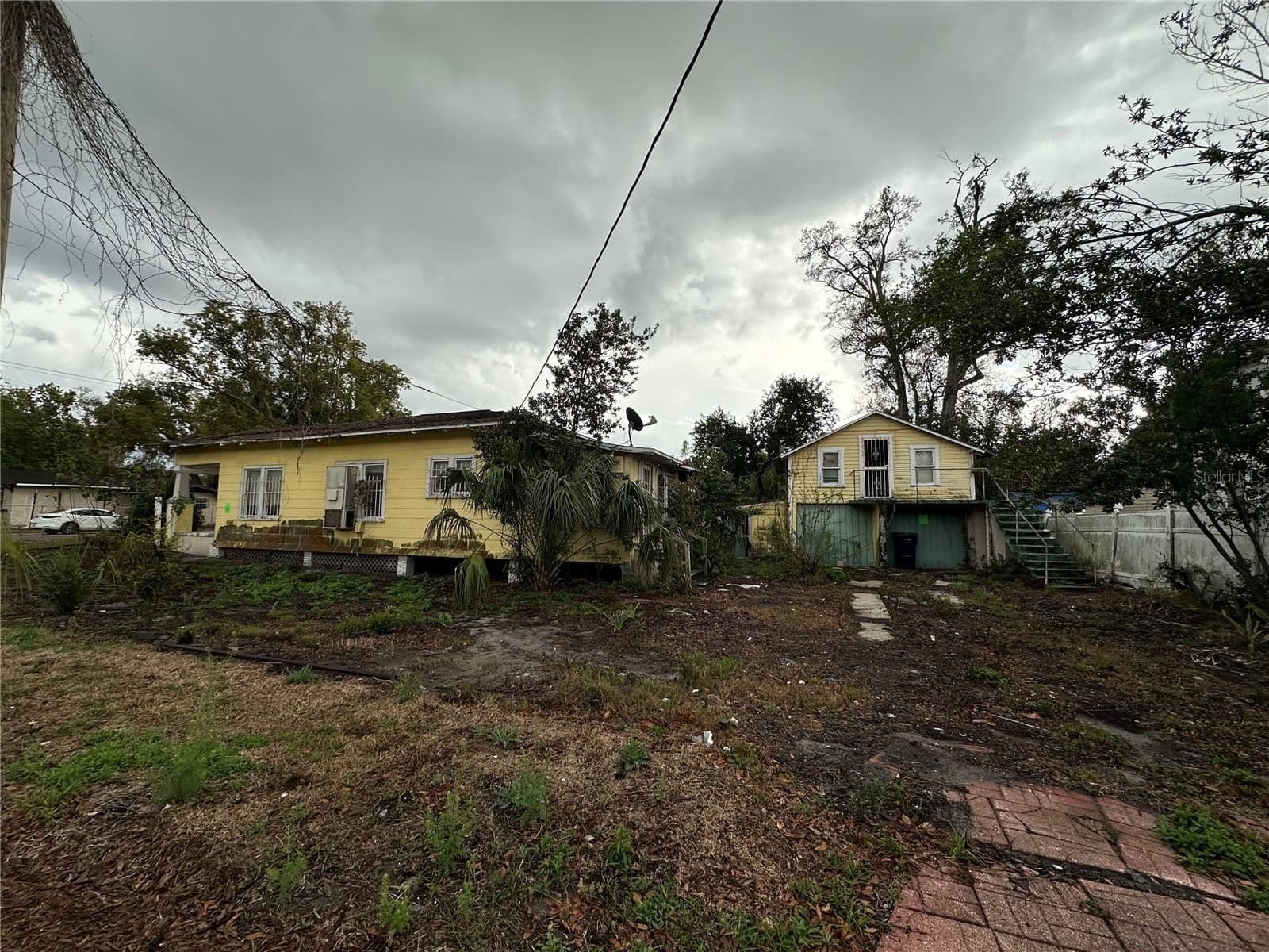 3210 TAMPA