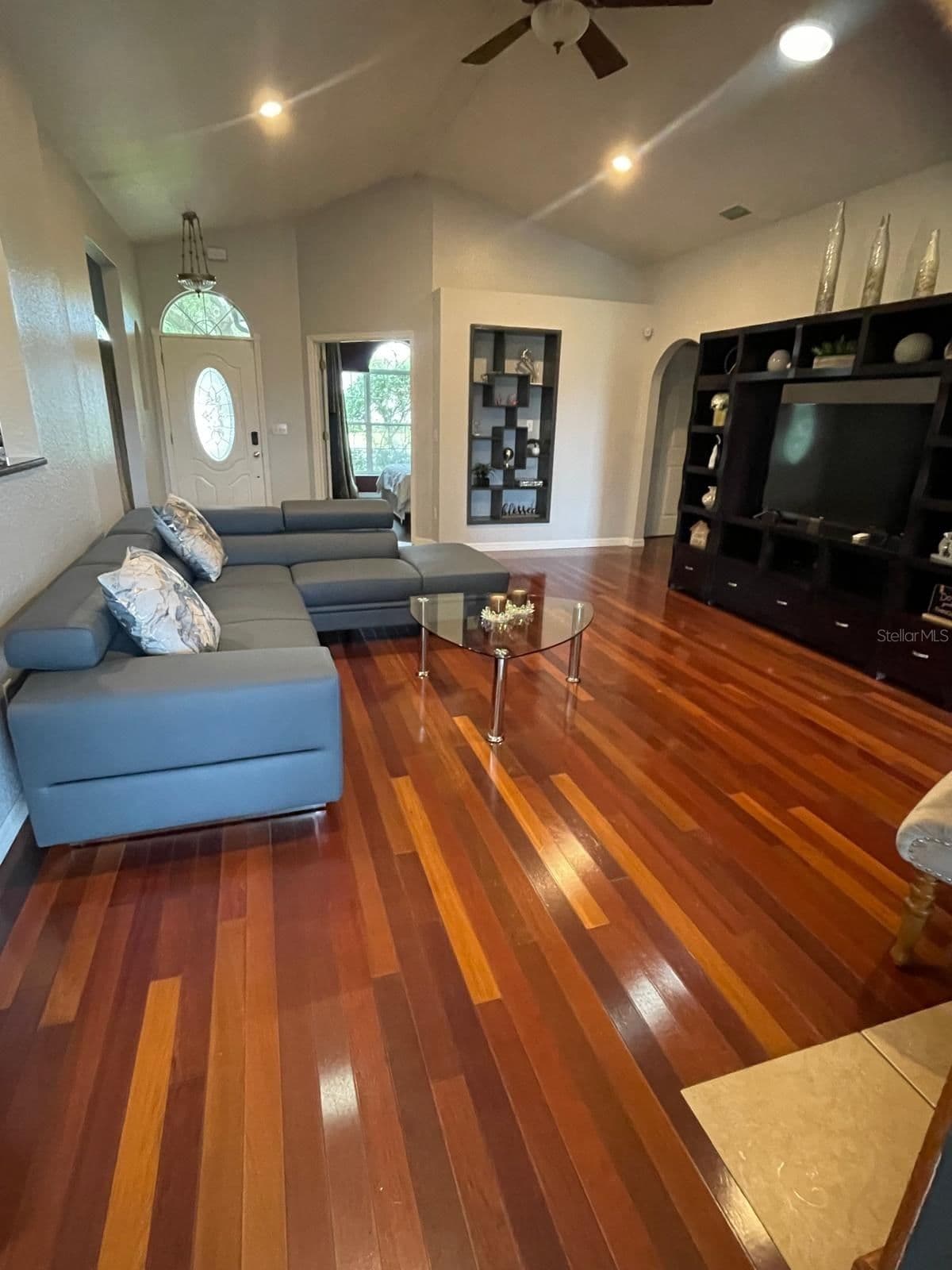 4005 CHELSEA