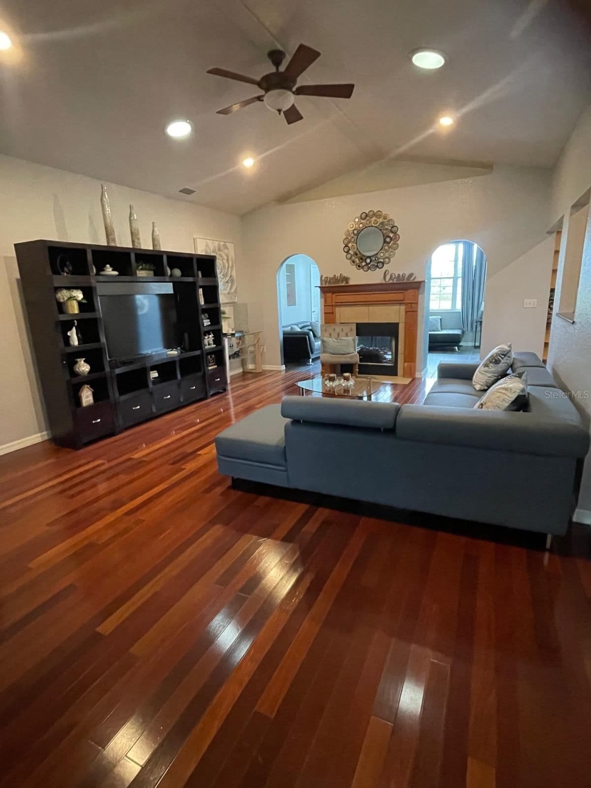4005 CHELSEA