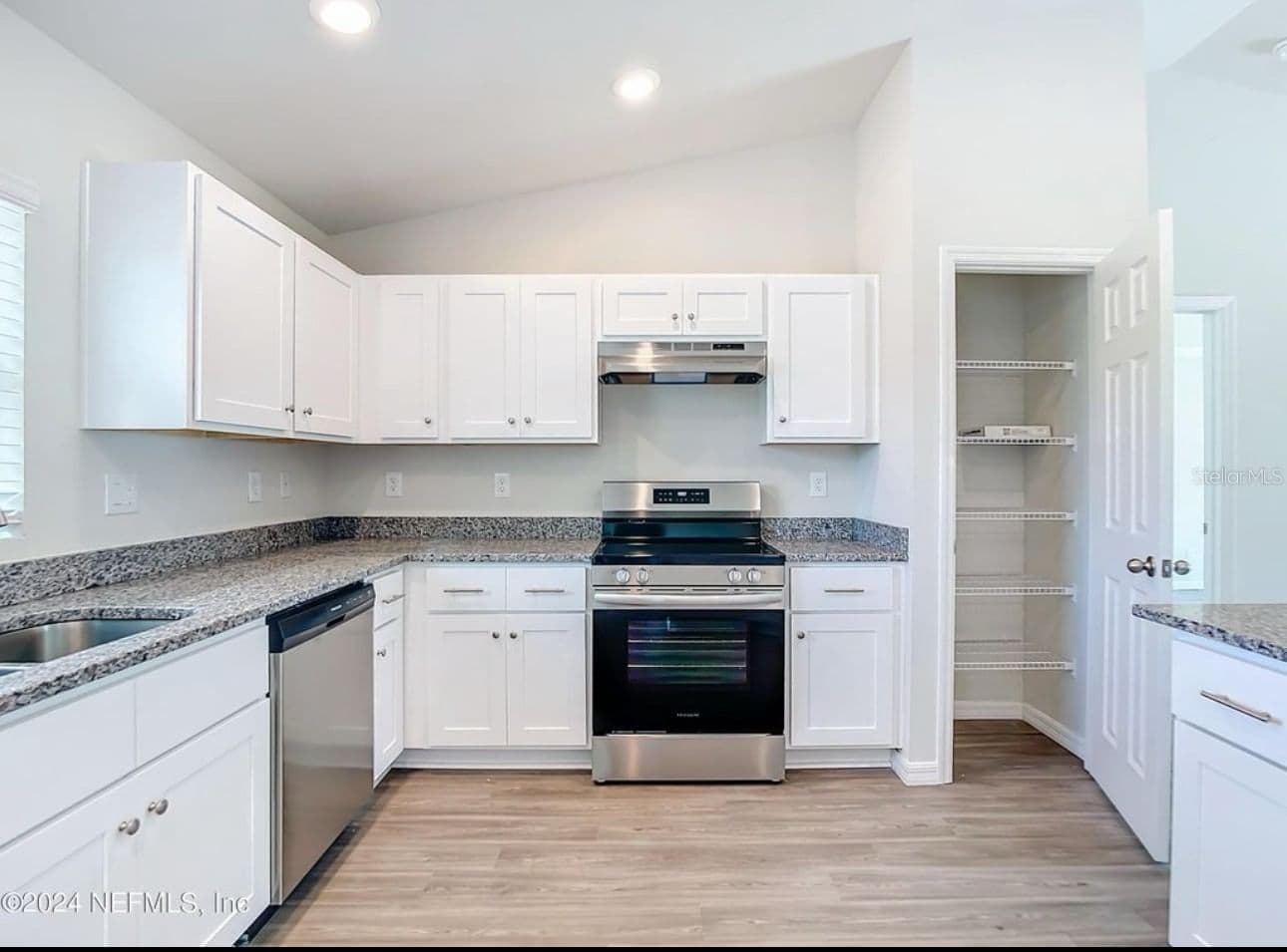 315 MARION OAKS CRSE