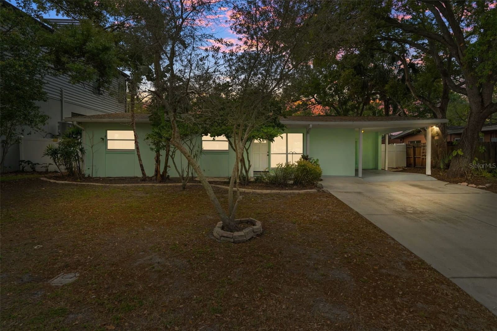 4808 EUCLID
