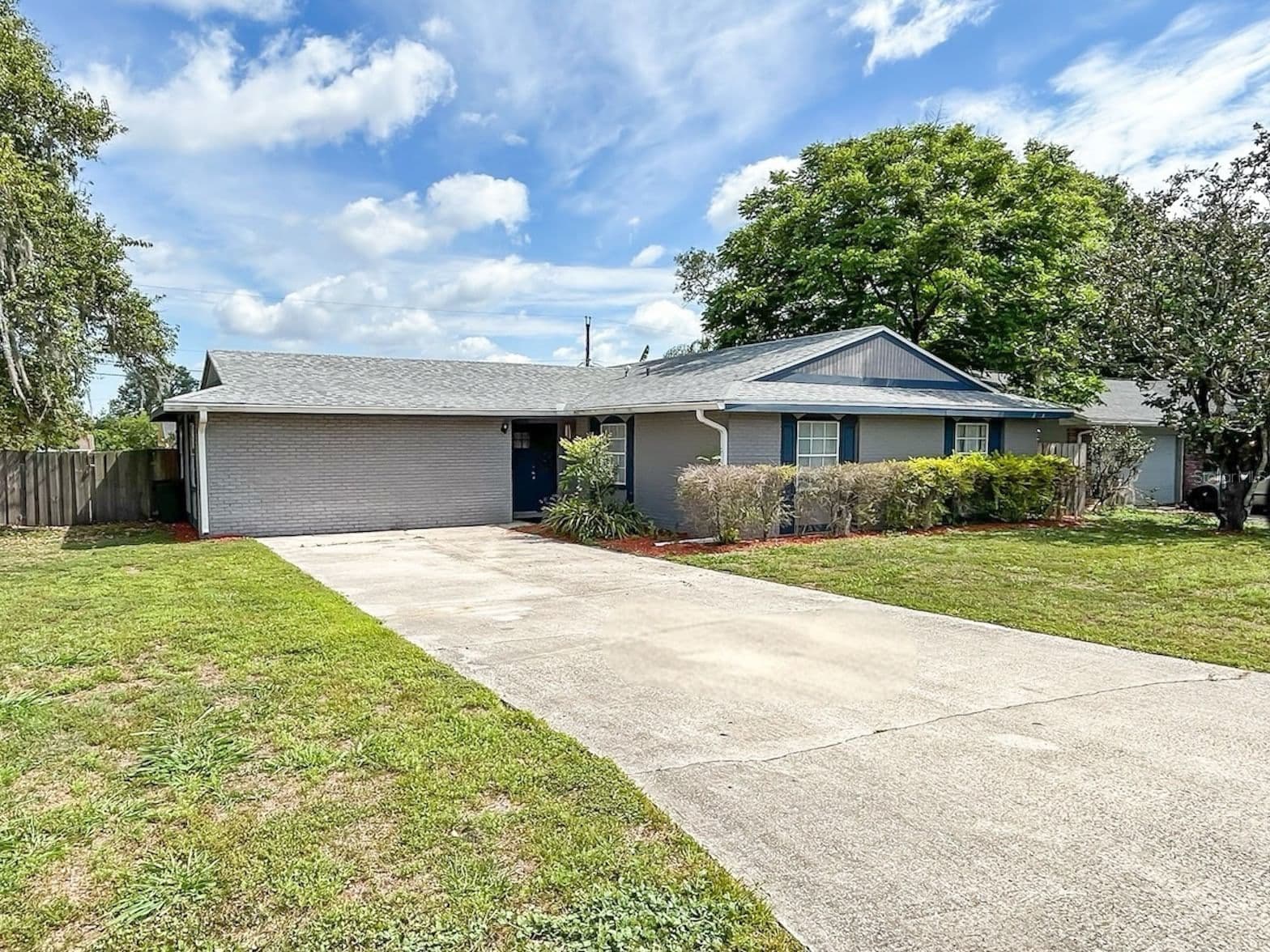 2802 CHRISTIE