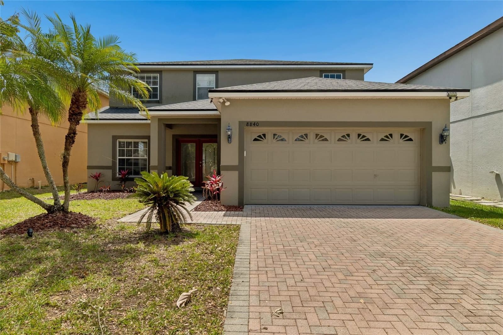 8840 CAMERON CREST