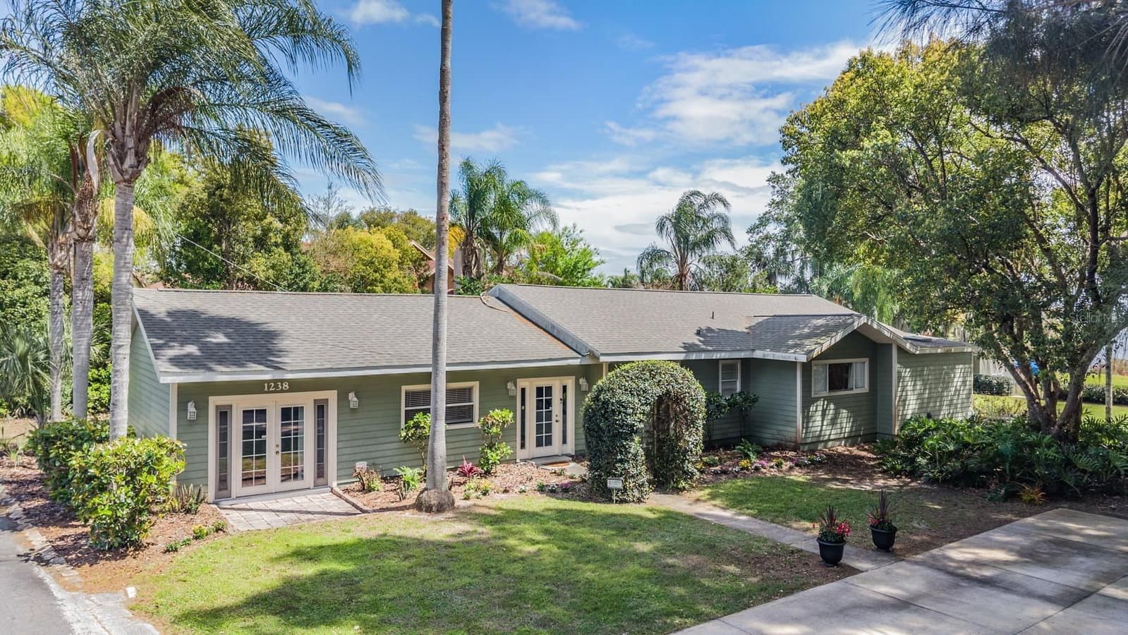 1238 HIGHLAND PARK