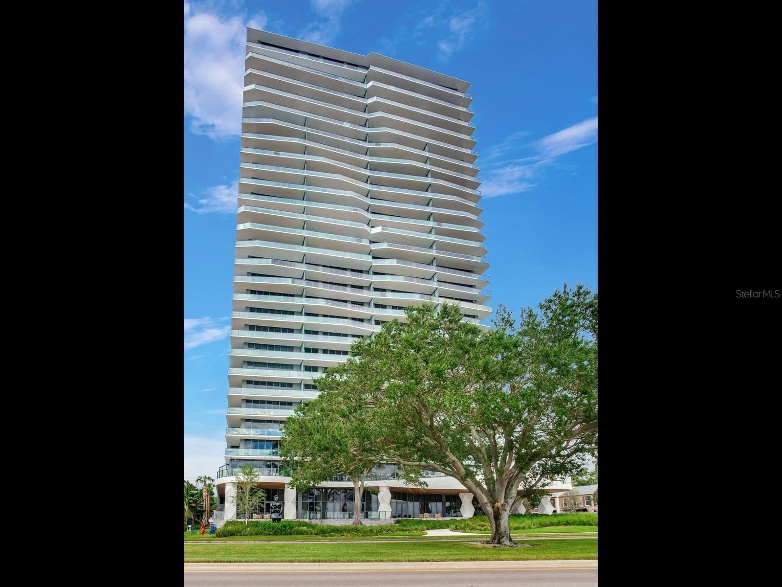 3101 BAYSHORE