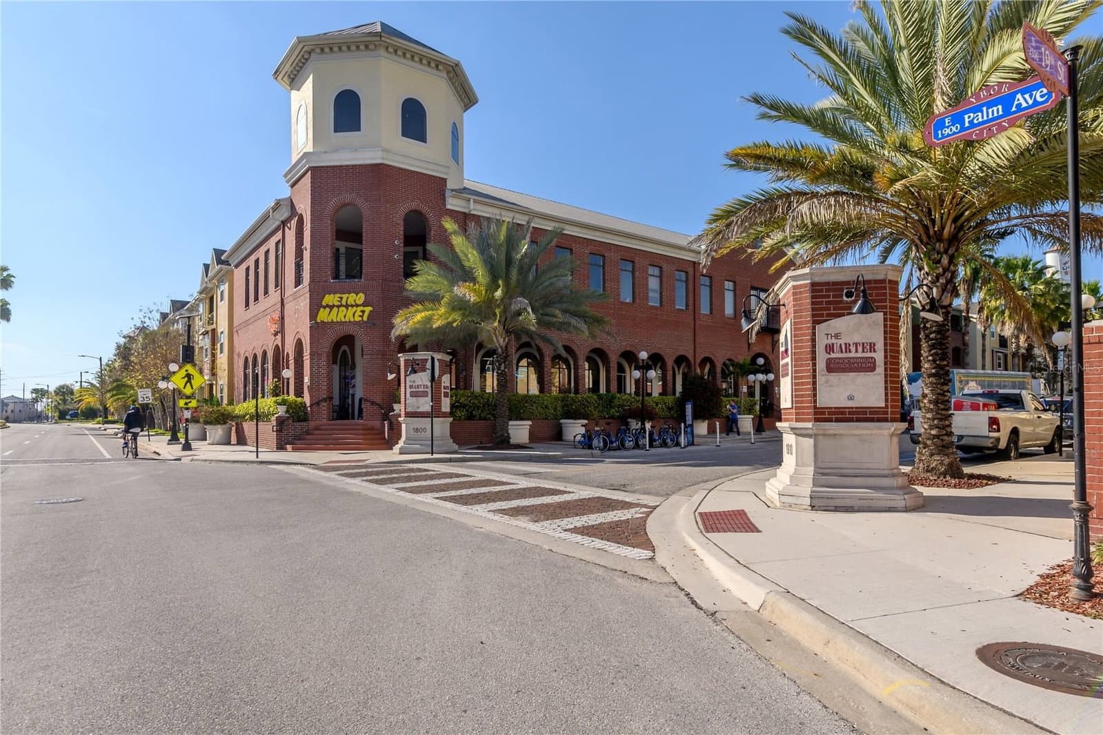 1810 PALM