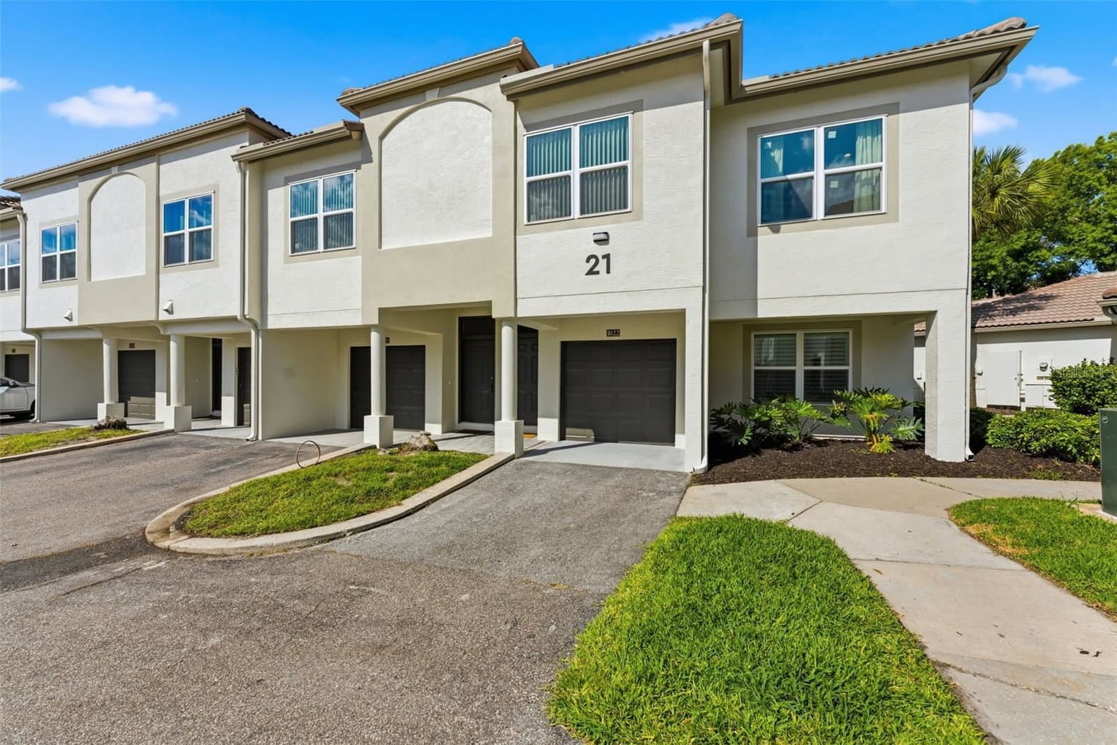 1022 NORMANDY TRACE