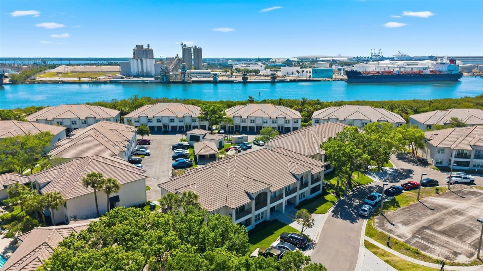 1022 NORMANDY TRACE