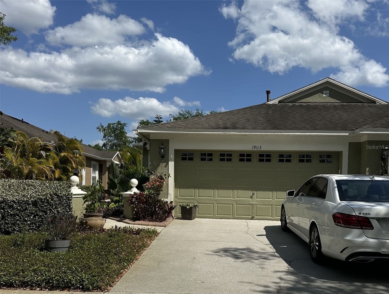 19113 DOVES LANDING