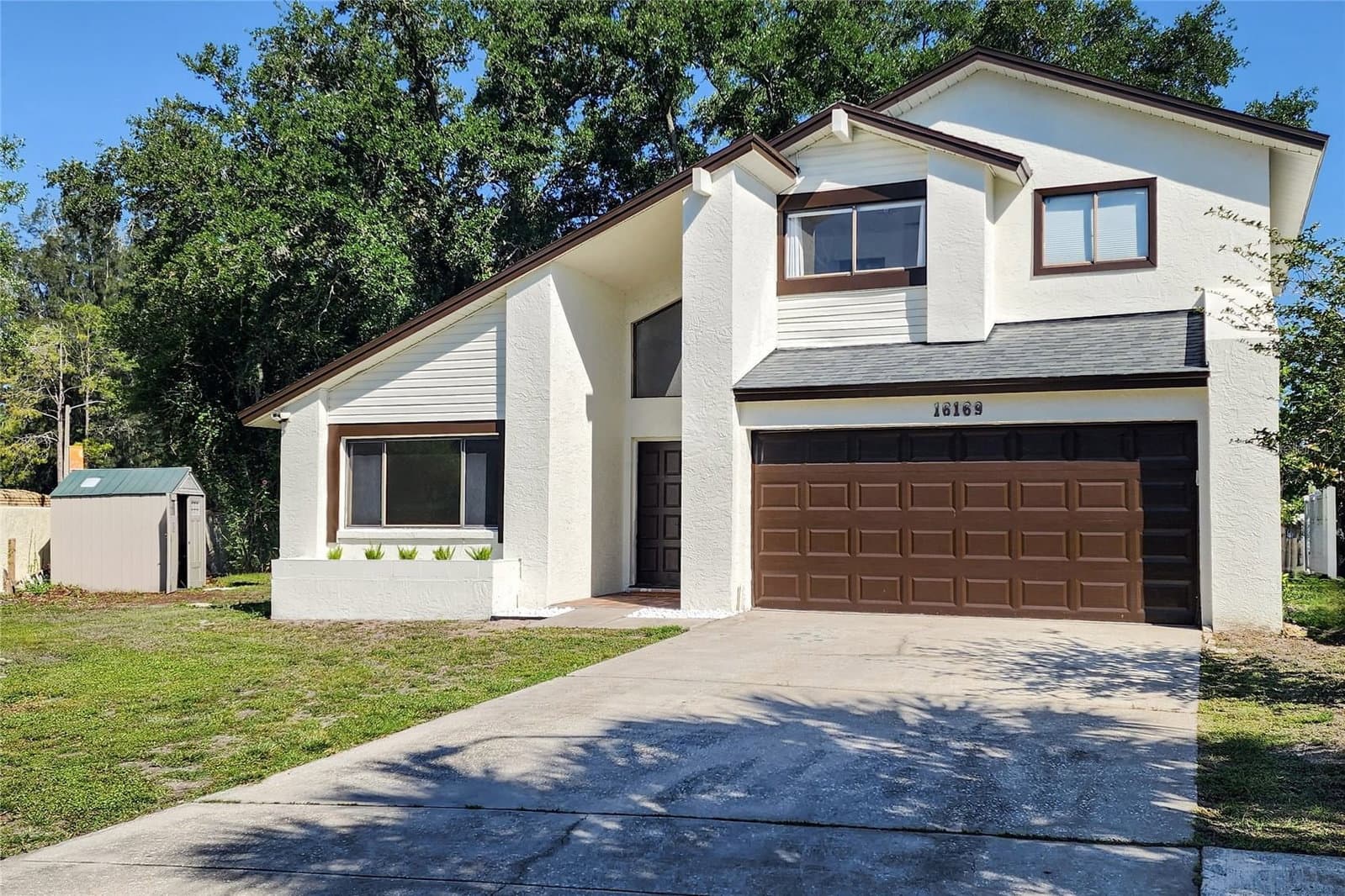 16169 GARDENDALE