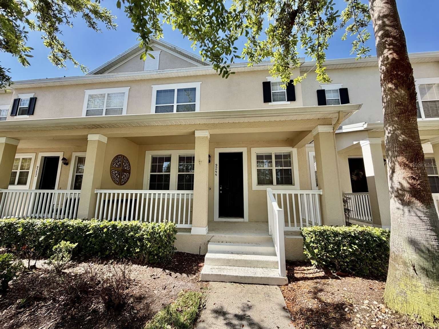 9244 CARDINAL MEADOW