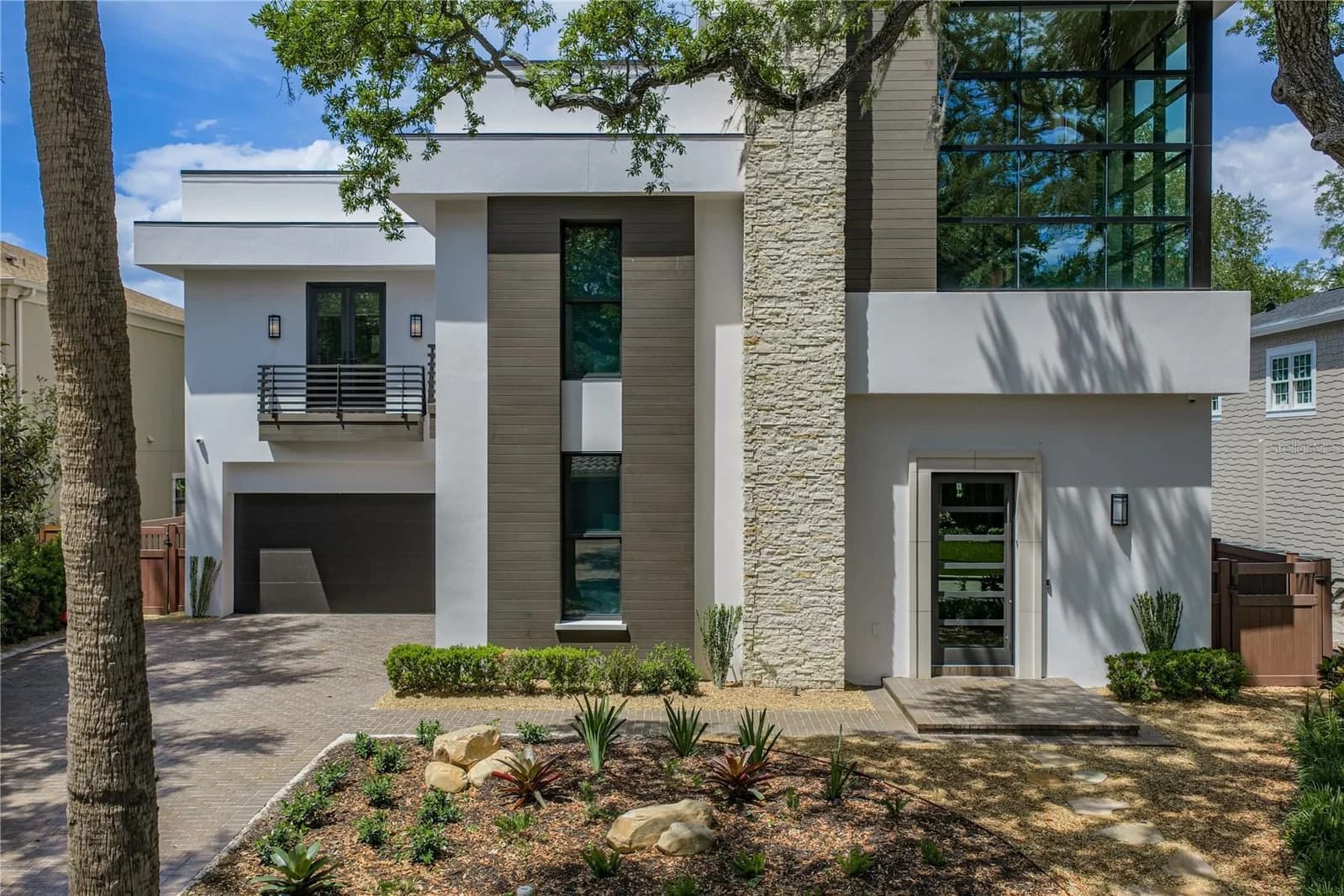 2903 HAWTHORNE Road