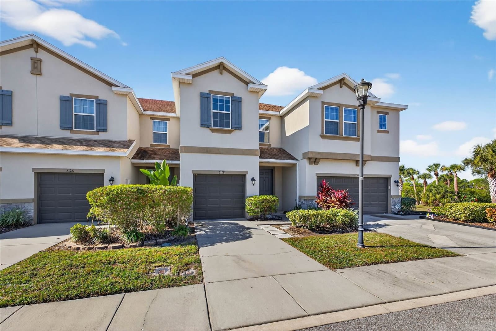 8128 MUDDY PINES