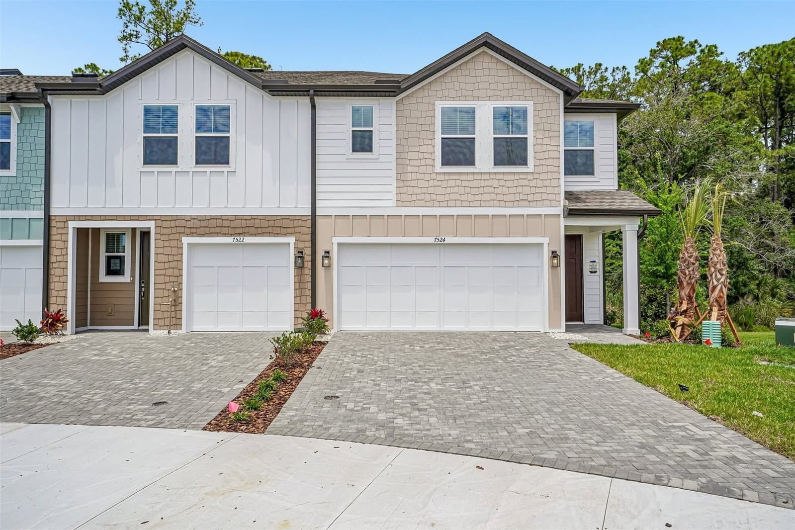 7524 DEER VALLEY CIRCLE