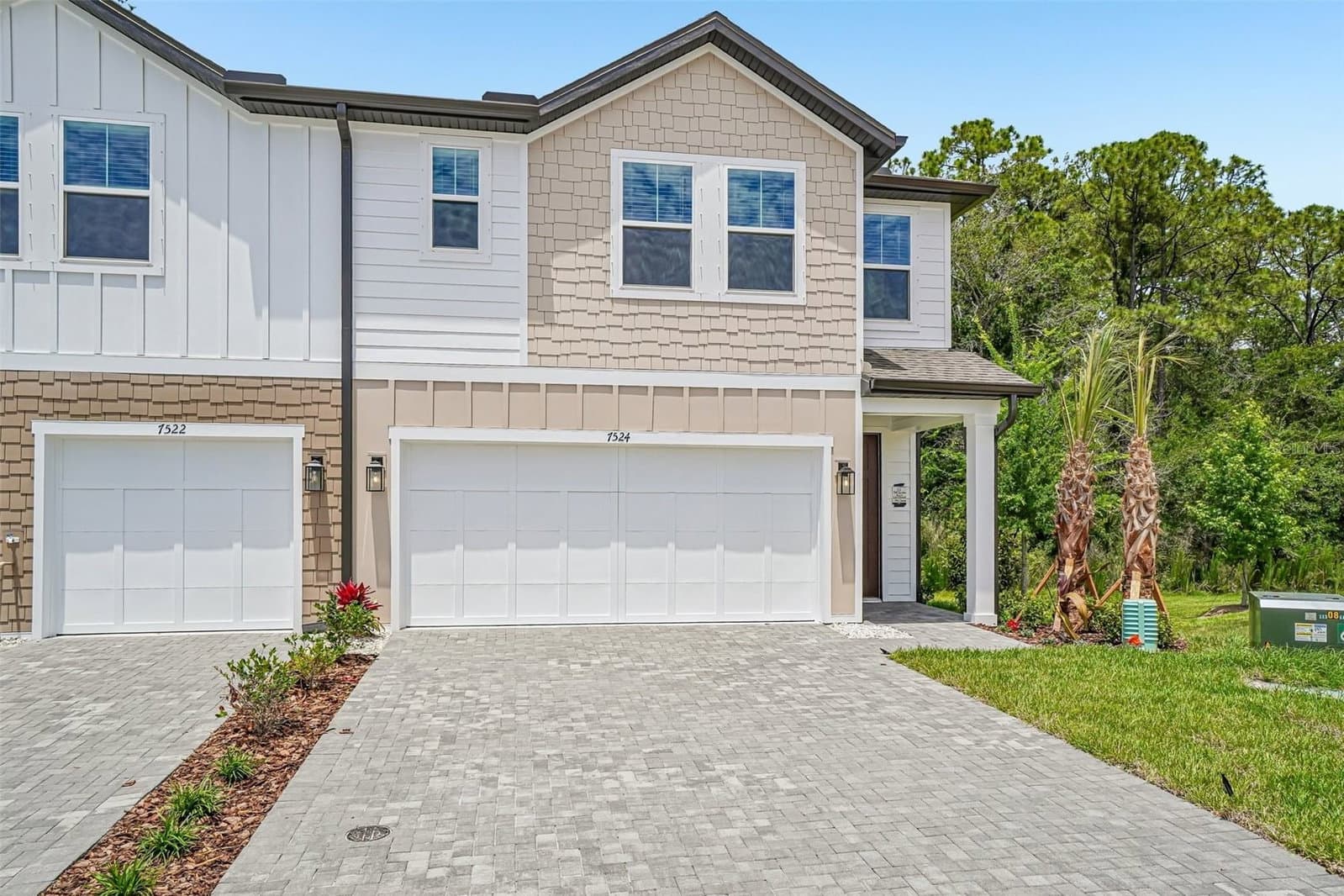 7524 DEER VALLEY CIRCLE